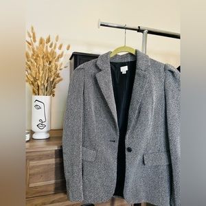 Chic Black & White Tweed Blazer